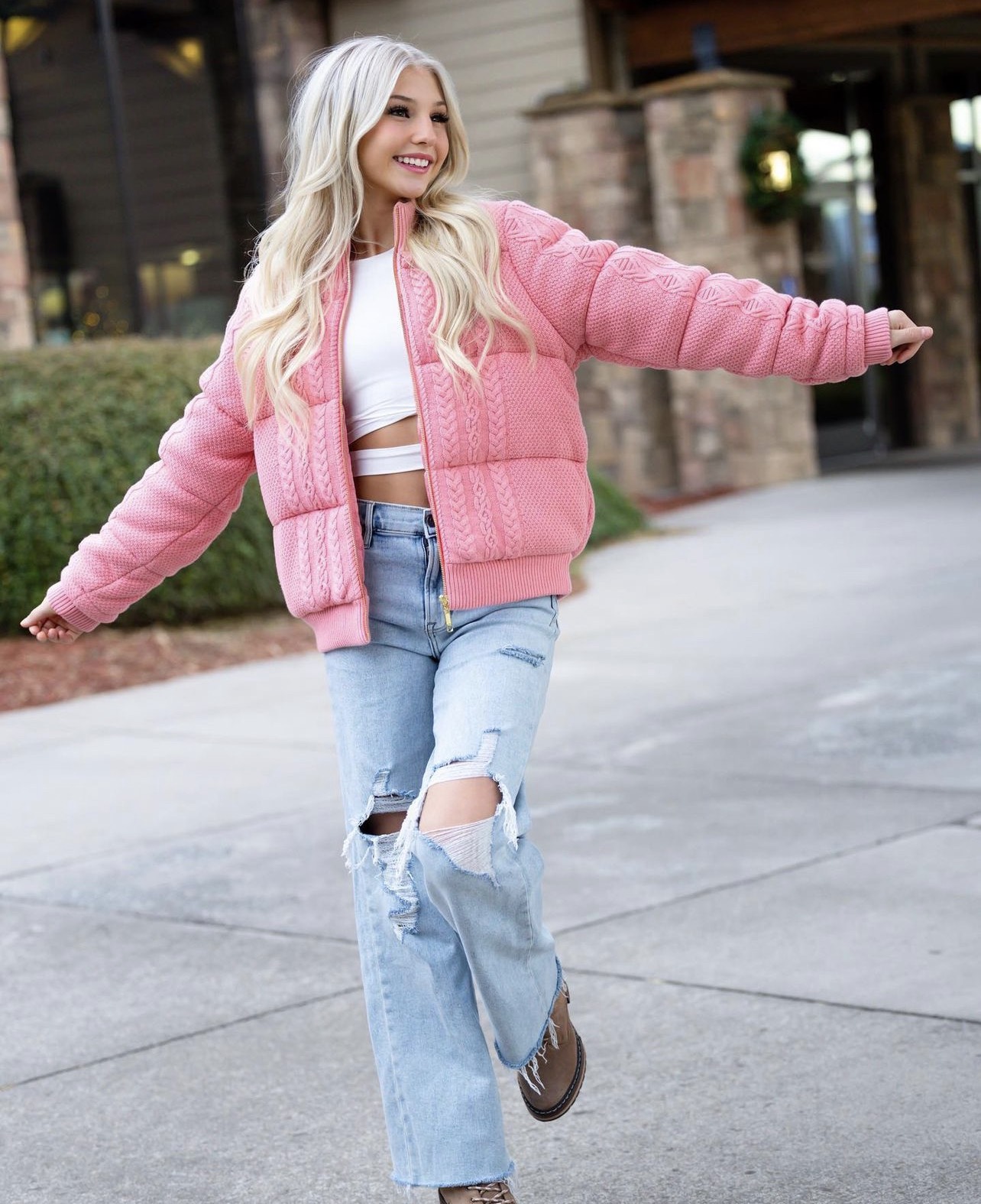 outfit thể thao của Lori Harvey 0019