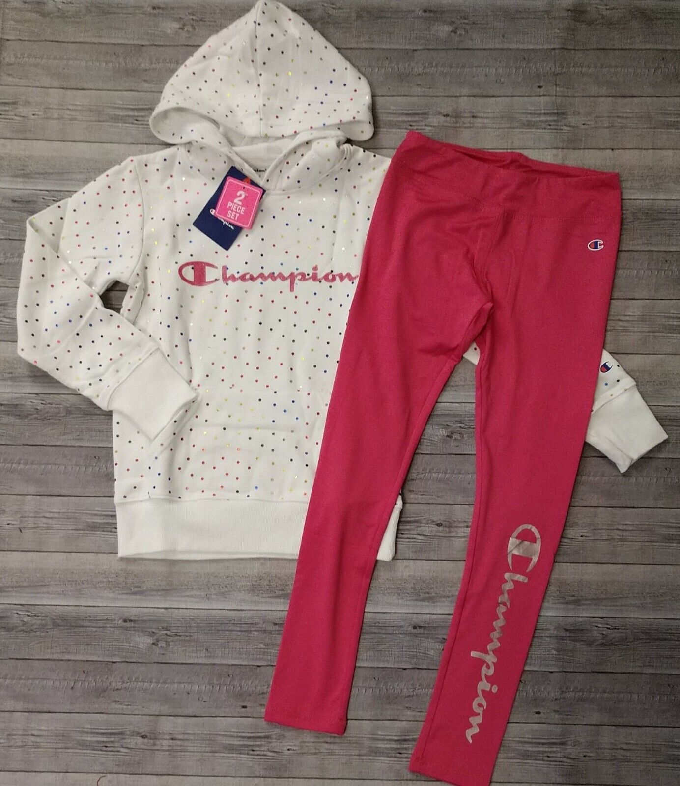 outfit thể thao của Saweetie 0022