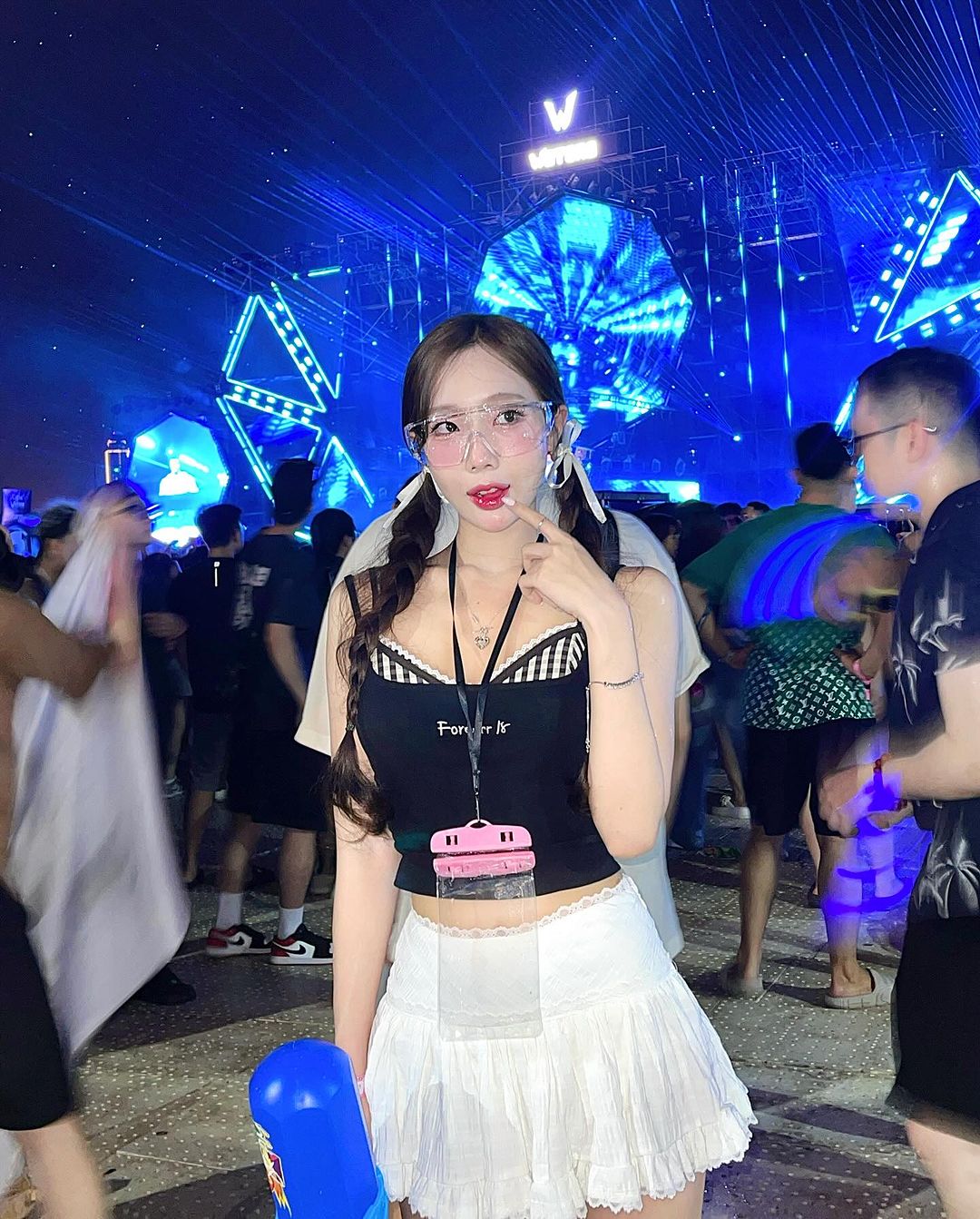outfit thể thao của Taeyeon 0047