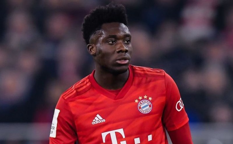 thời trang Alphonso Davies 0023
