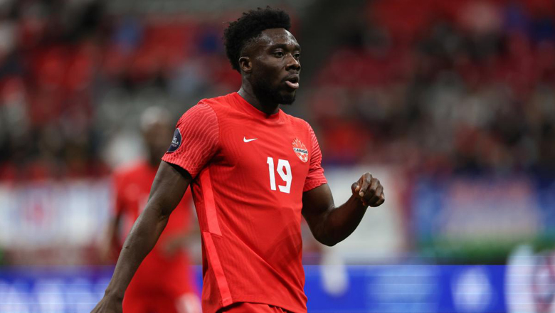 thời trang Alphonso Davies 0027