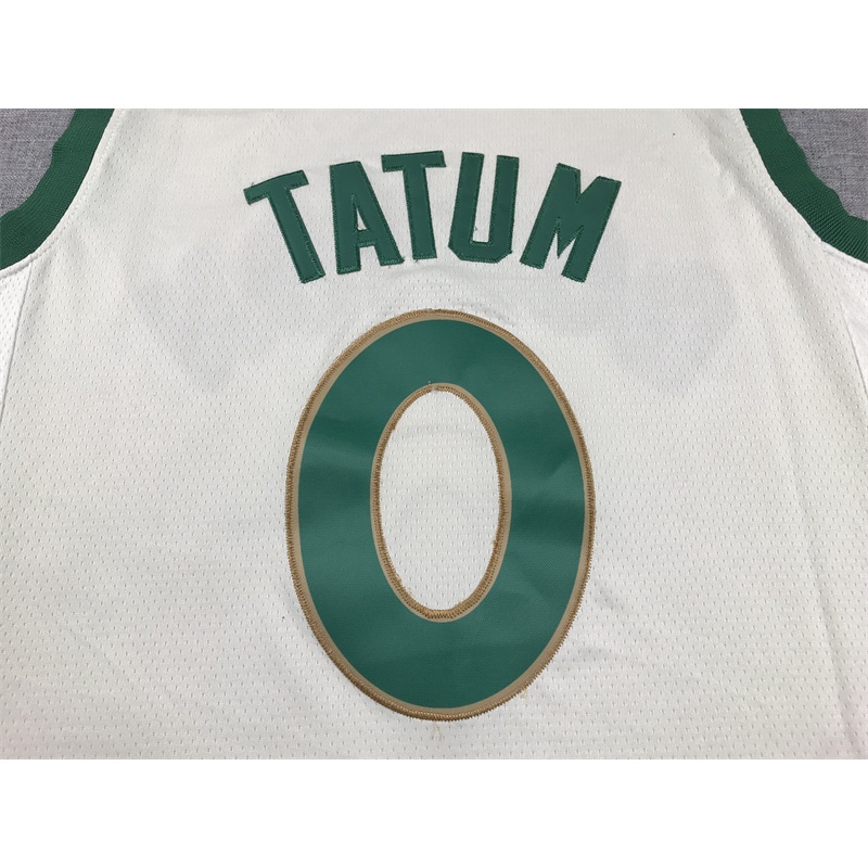 thời trang Jayson Tatum 0040