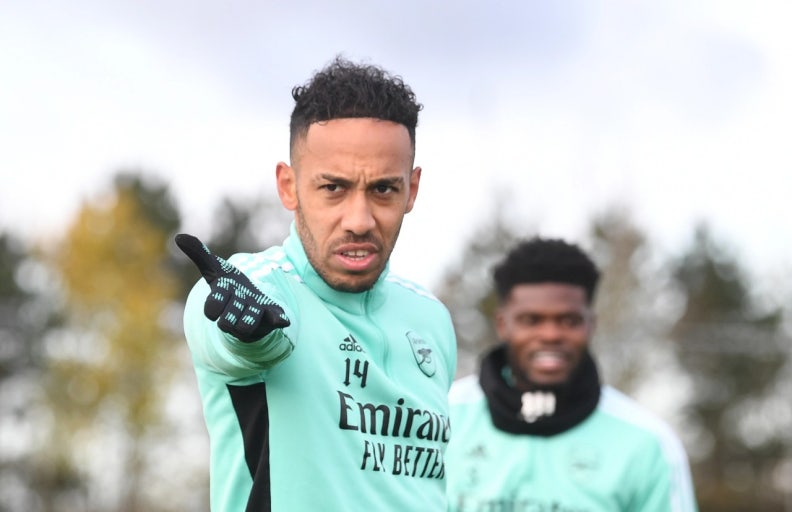 thời trang Pierre-Emerick Aubameyang 0020