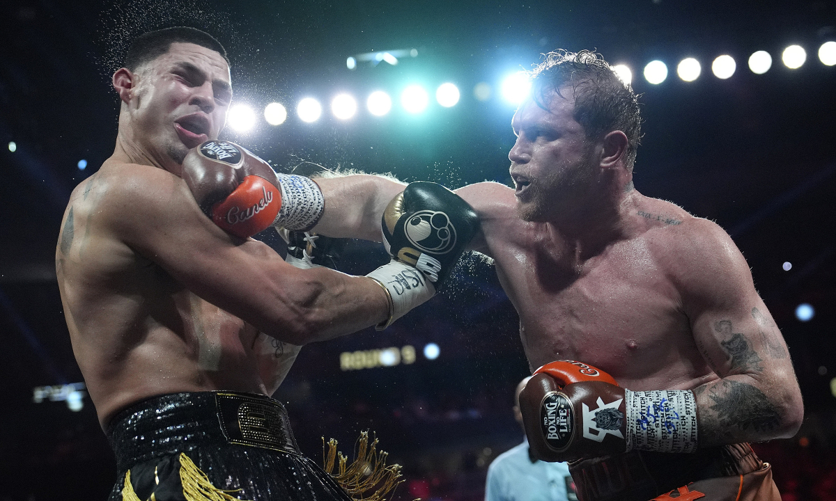 thời trang Canelo Álvarez